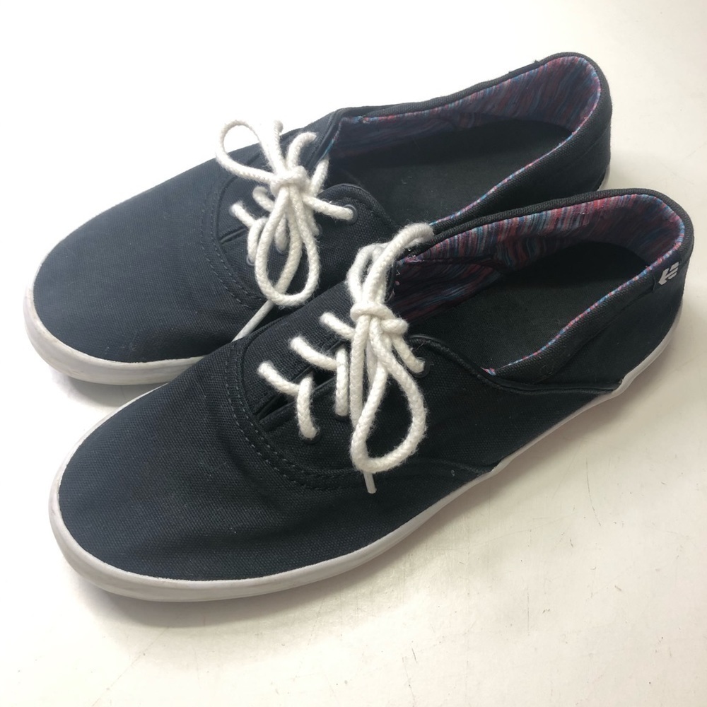 ETNIES Corby Lace Up Skateboard Sneakers, size 7
